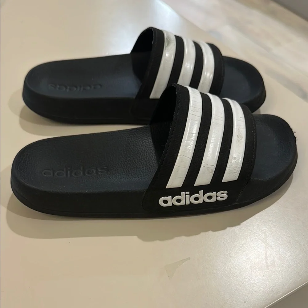 adidas Adilette Slides Kids Black and White Sandals Flip Flops unisex